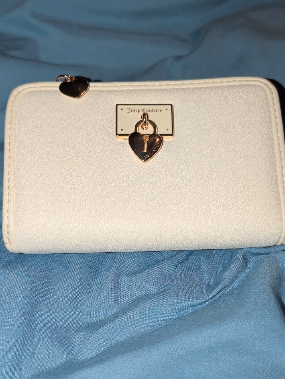 Juicy Couture Cream Zip-Around Wallet with Heart Charm